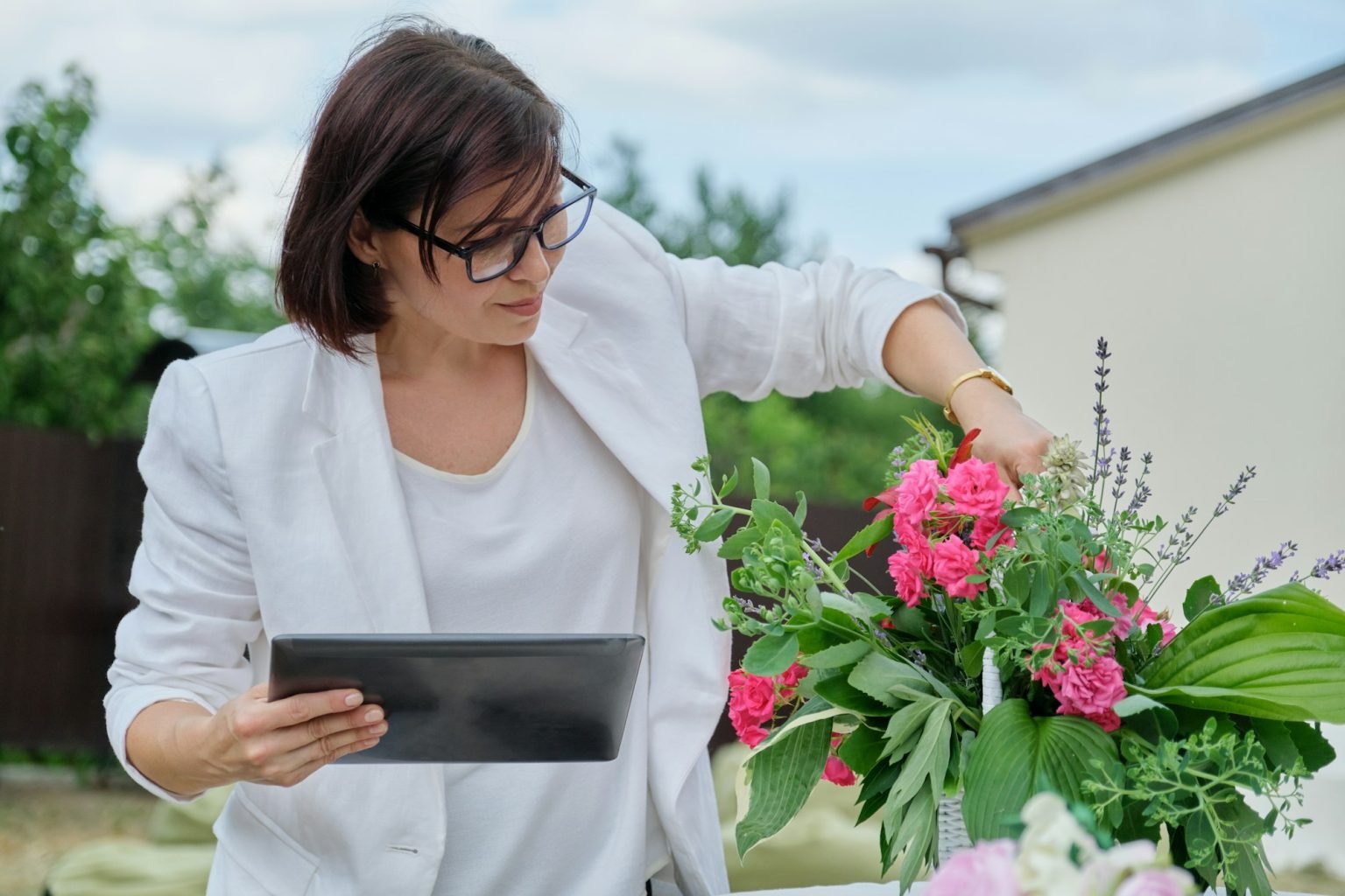 Choosing the Perfect Wedding Flowers for Every Season